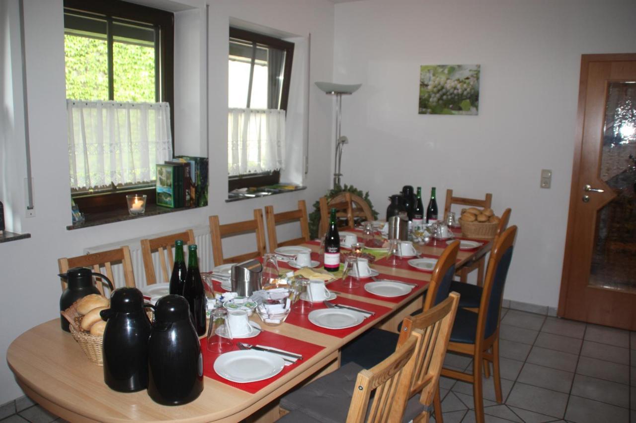 Weingut Christian Bucher Burg  Dış mekan fotoğraf